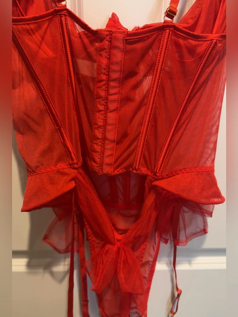 Forplay sheer red